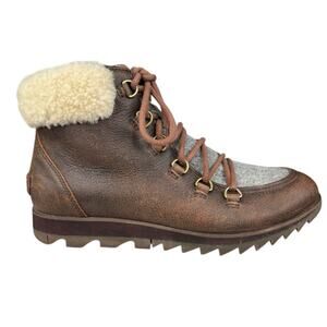 Sorel Women’s Harlow Distressed Leather Cuffed Winter Boot Size US 8